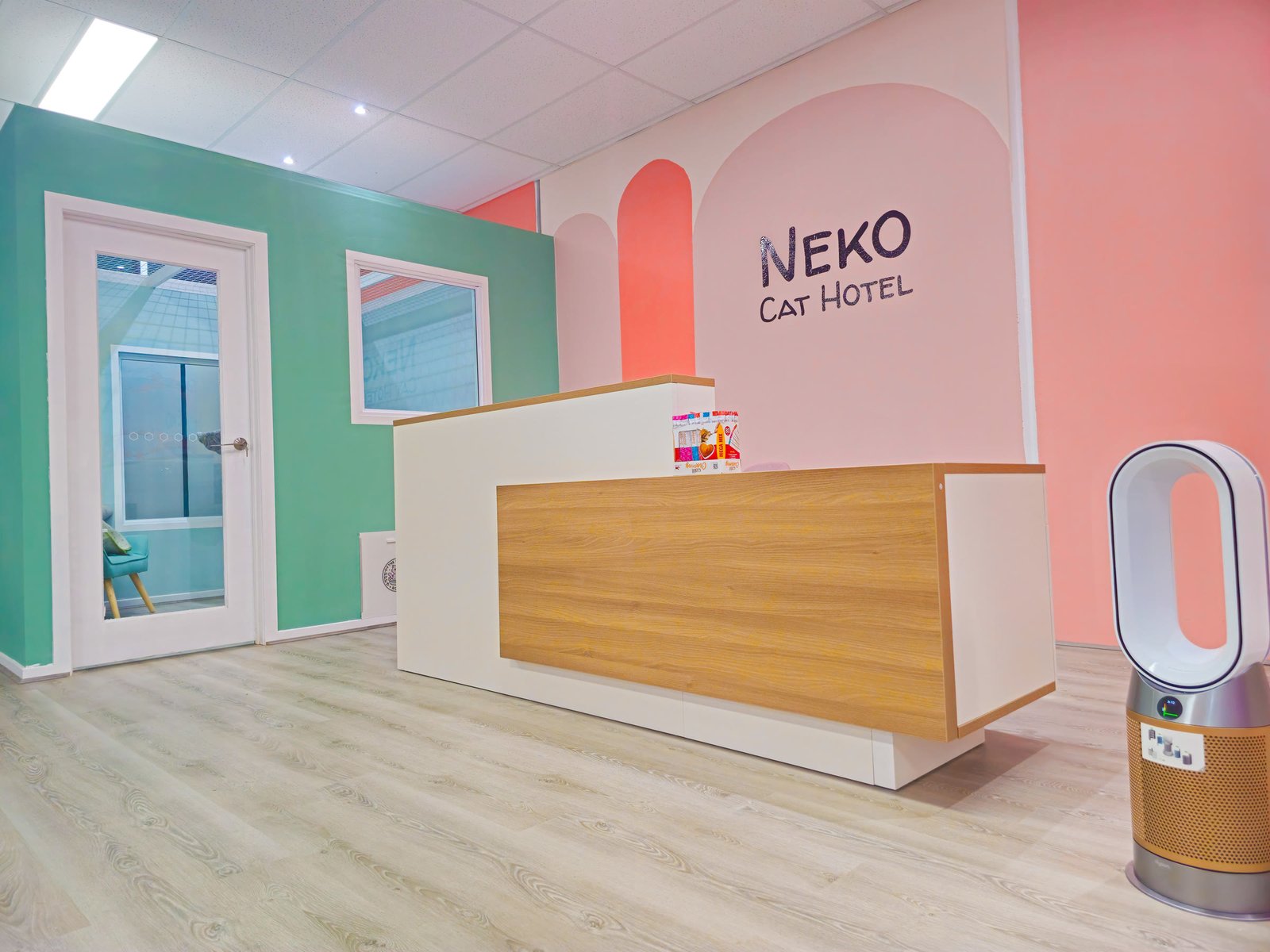 Reception at Neko Cat Hotel